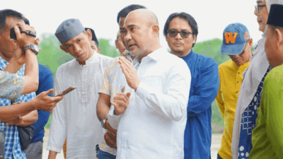 Bupati Bungo beri penjelasan tentang jembatan putus. (bungokab.go.id)