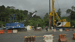 Perbaikan jembatan kembar di Padang Panjang terus dikebut. (Biro Adpim)