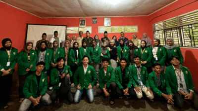 Sebanyak 24 mahasiswa kuliah kerja nyata (KKN) Universitas Andalas disambut Wali Nagari Sungai Patai, Tanah Datar, Jumat (2/1/2026).