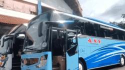 Salah satu armada bus ANS