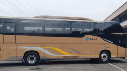 Bus TAM di Terminal Kampung Rambutan. (YouTube AIKR Arif Ichwan)