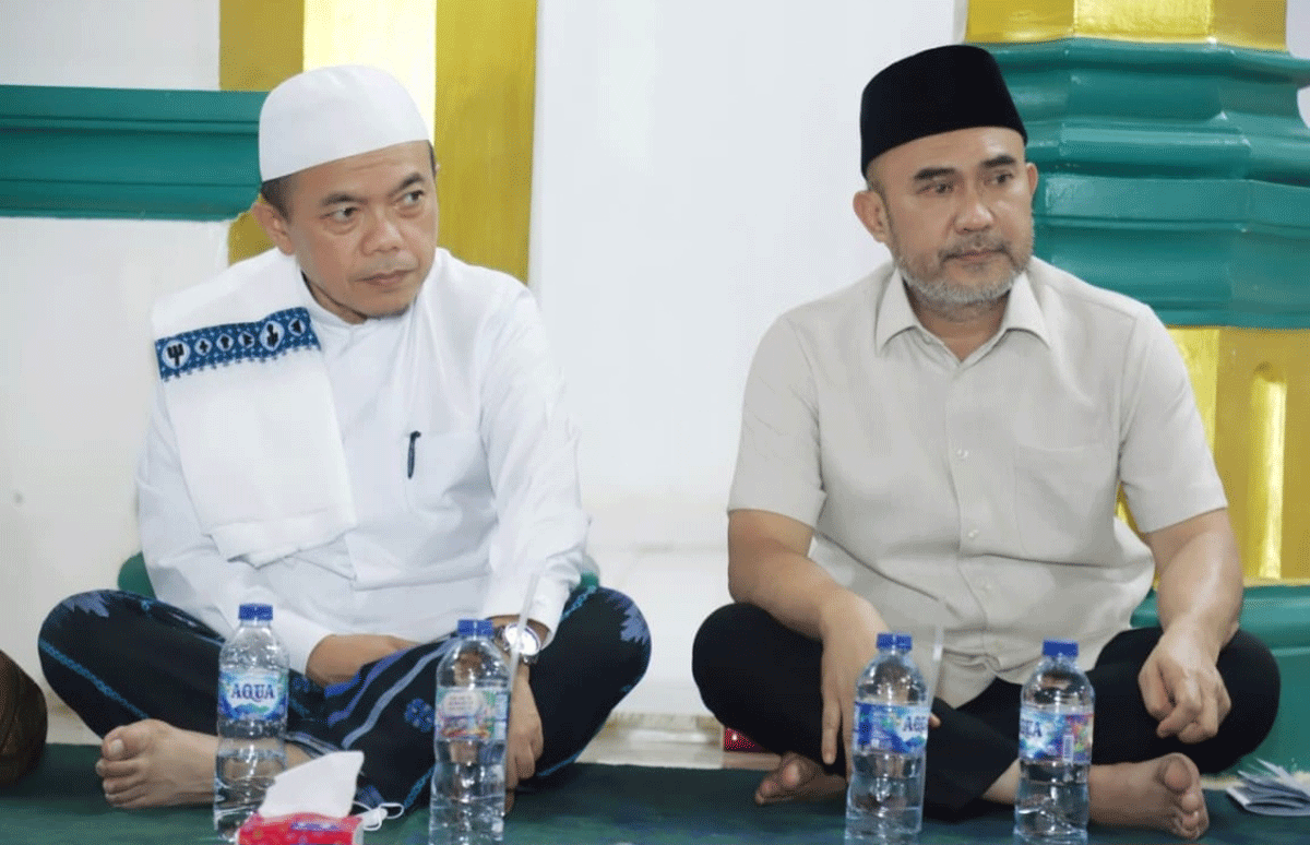Bupati Bungo, Dedy Putra dampingi Gubernur Jambi Al Haris dalam rangkaian Safari Ramadhan di Masjid Al Falah, Desa Empelu, Kecamatan Tanah Sepenggal, Minggu (1/3/2026).