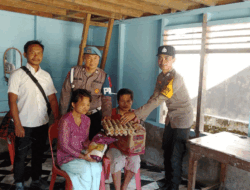 Bhabinkamtibmas Polsek Gido Antar Sembako ke Keluarga Kurang Mampu, Yamoni Laoli Ucapkan Terima Kasih