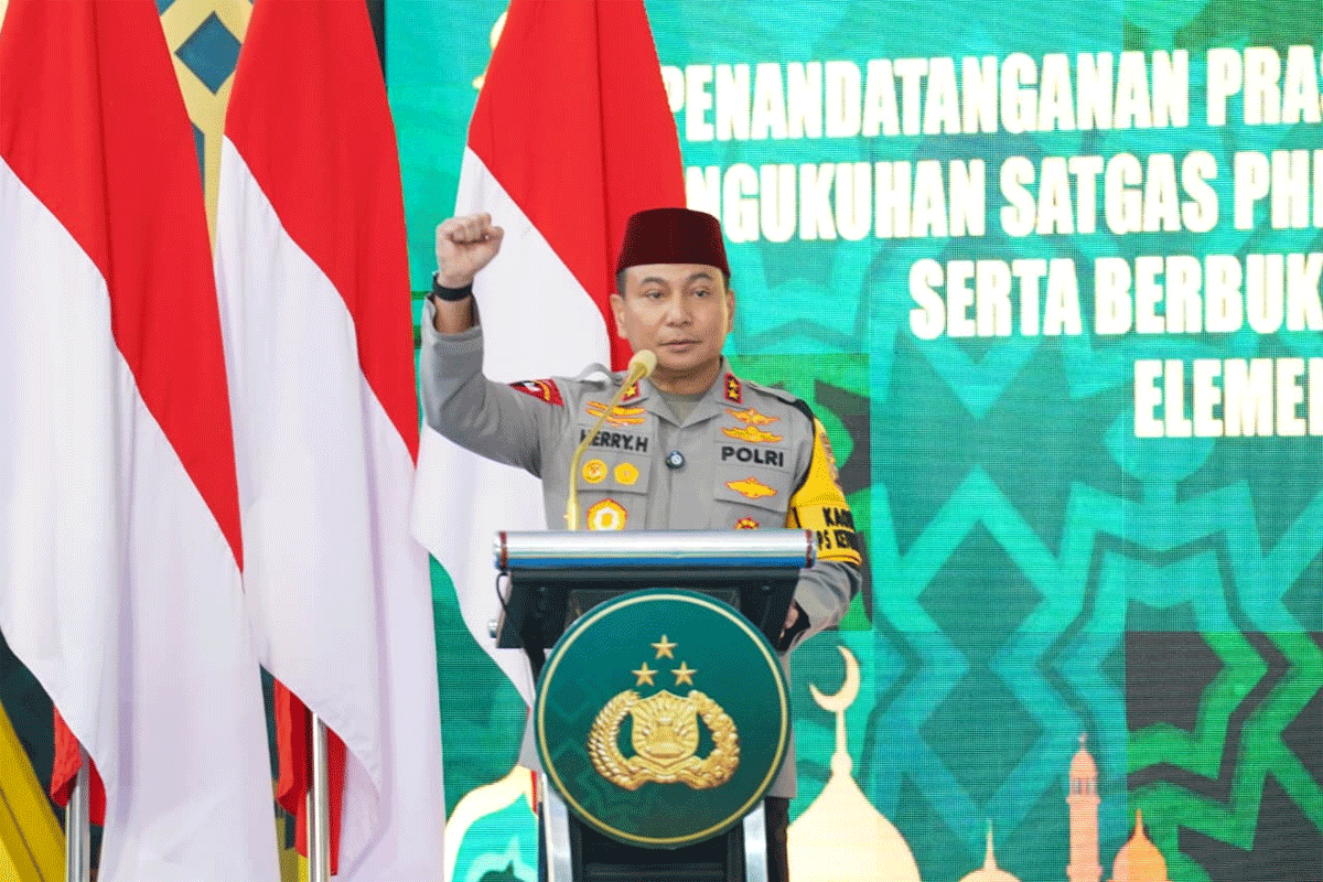 Kapolda Riau, Irjen Herry Heryawan