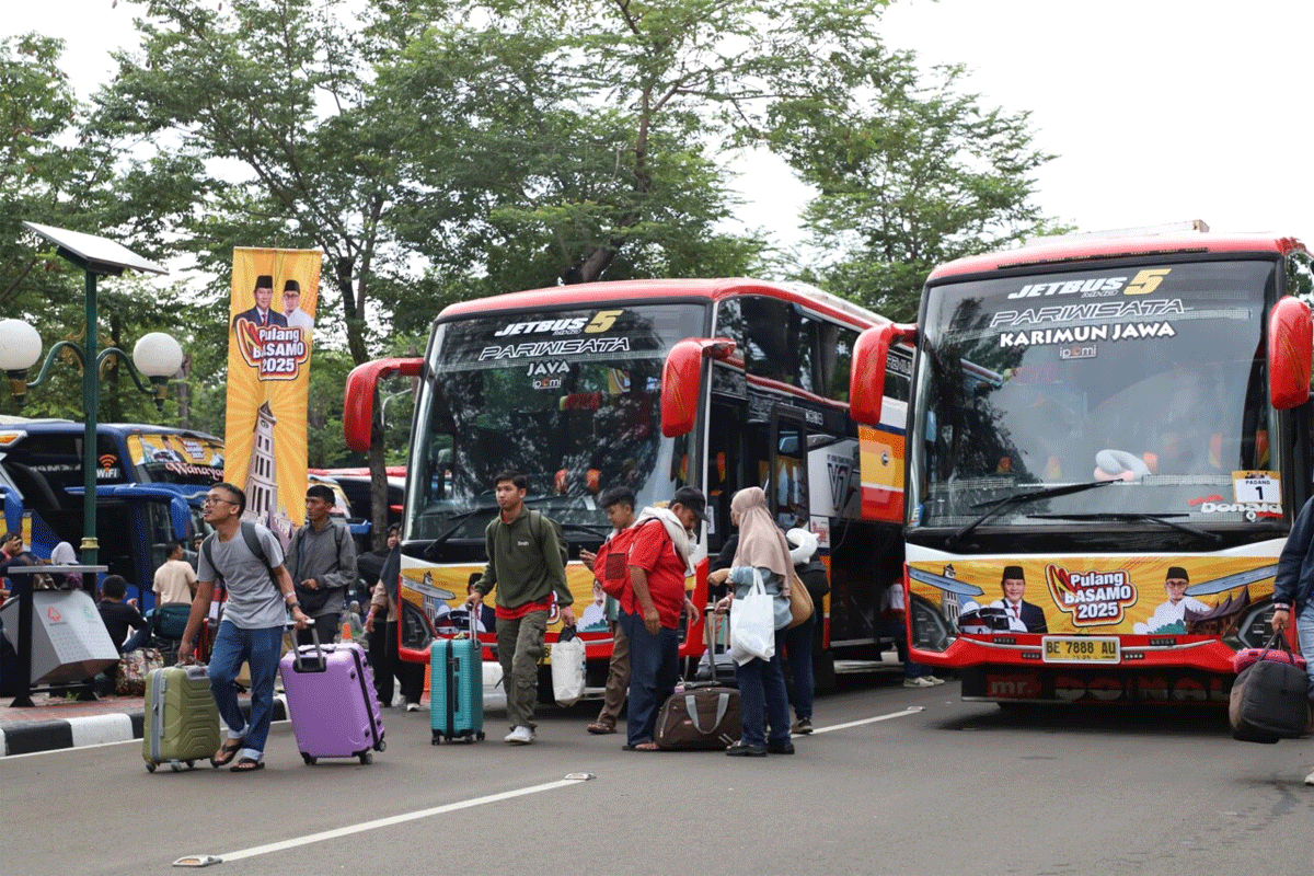 Bus pulang basamo diberangkatkan dari Jakarta.