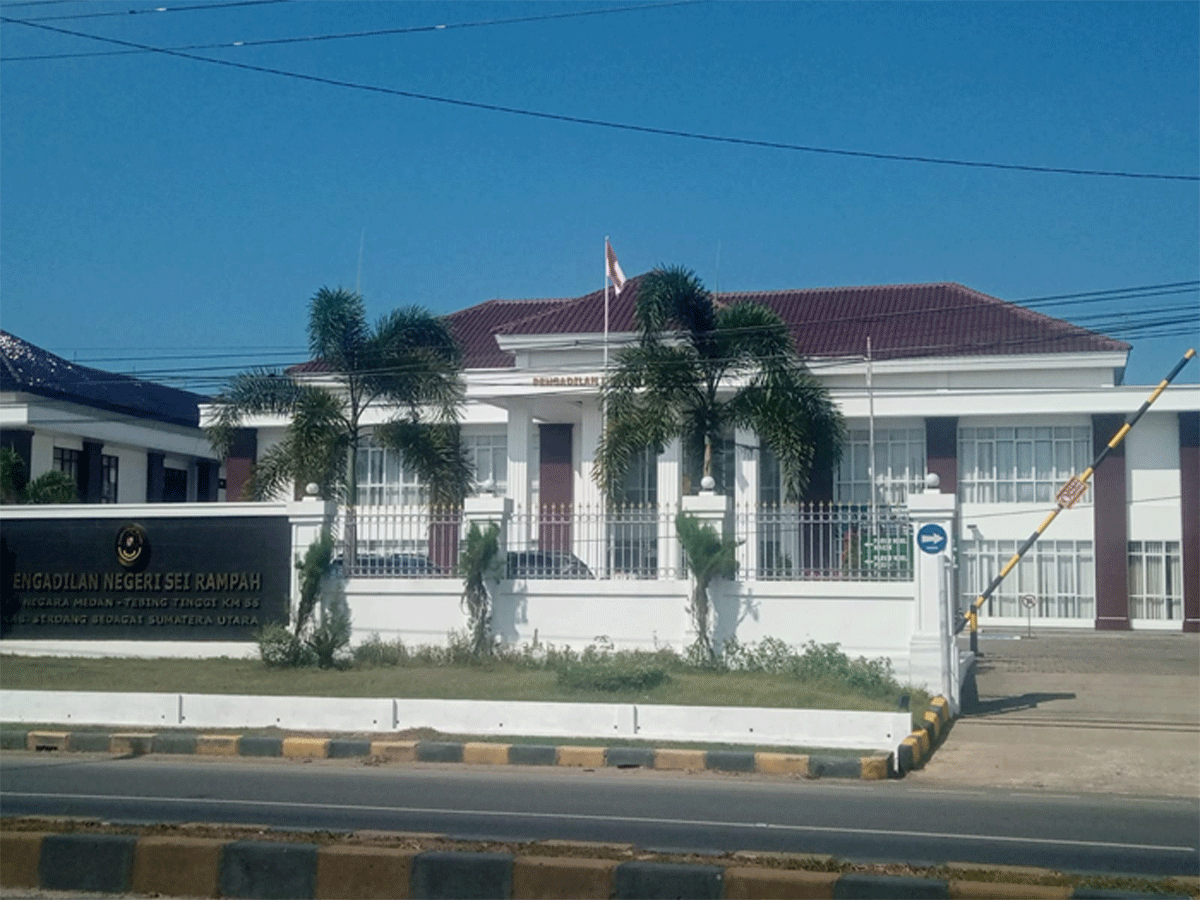Gefdung Pengadilan Negeri Sei Rampah