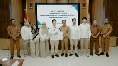 Bupati Khairunnas serahkan LKPD ke BPK Perwakilan Sumbar.