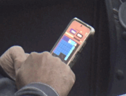 Anggota DPRD Sergai Terciduk Main Game Saat Rapat Paripurna, Alasannya Lagi Suntuk