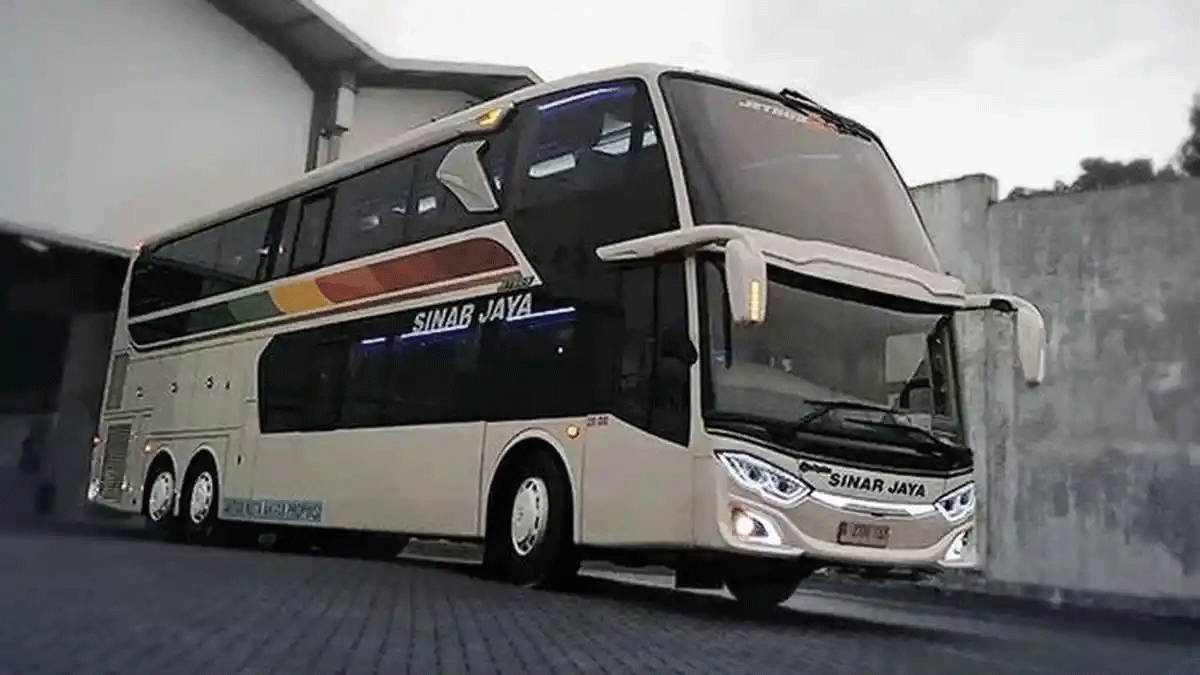 Salah satu armada bus Sinar Jaya. (Instagram)
