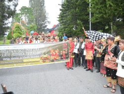 Festival Kuliner dan Pawai Budaya Hari Jadi Kabupaten Solok Berlangsung Meriah