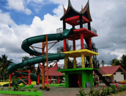 Terkenal Hingga Jambi dan Riau, Hot Water Boom Sapan Maluluang Ramai Dikunjungi Tiap Musim Liburan