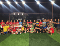 Senja Terasa Berbeda di Lapangan Mini Soccer Komplek MMTC Pancing