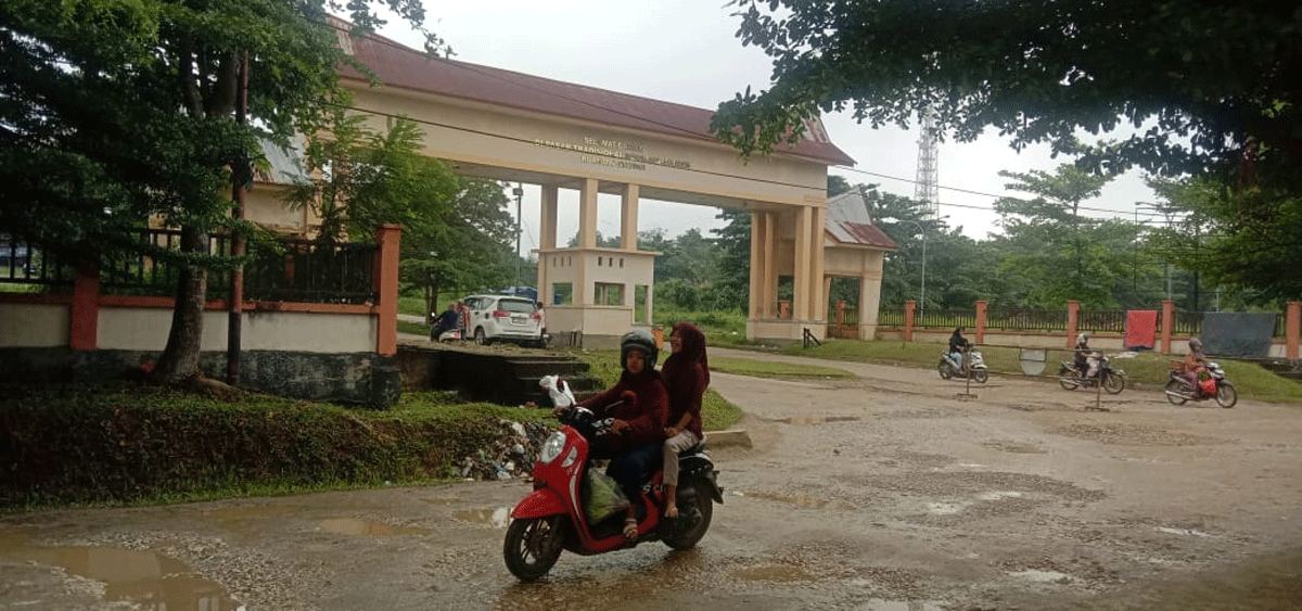 Pasar modern Teluk Kuantan