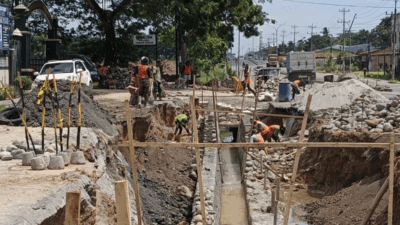 Pekerja Tanpa APD Jadi Sorotan, Proyek Drainase di Depan Mapolres Sergai Dinilai Abaikan K3