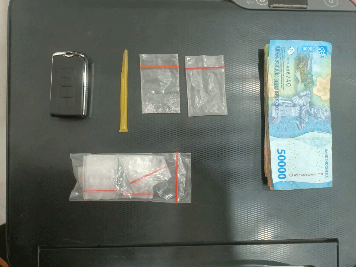 Barang bukti yang diamankan polisi