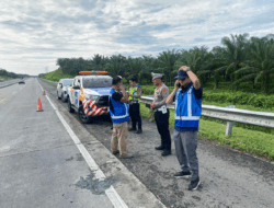 Polres Sergai Olah TKP Lakalantas Maut di Tol JKMT, 4 Warga Tewas, 19 Luka-luka