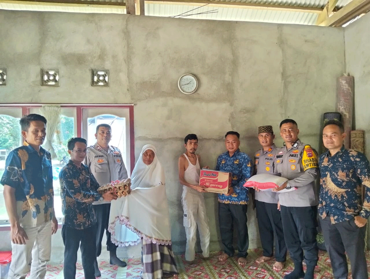 Penyerahan bantuan