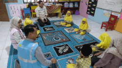 Srikandi PLN datangi sekolah
